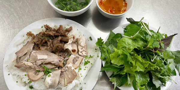 Bánh Hỏi Cháo Lòng Thu