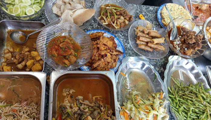 Cơm 16 - Trần Nhật Duật