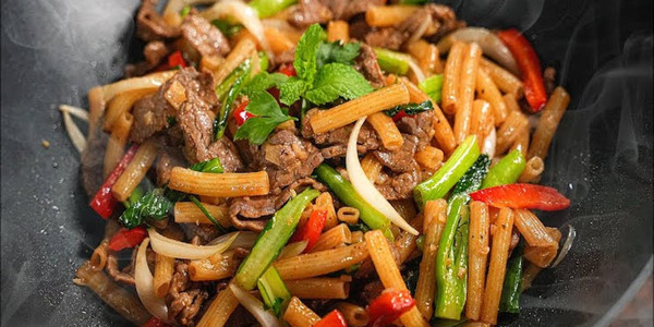 Mì Xào & Bánh Mì Que Lão Tứ