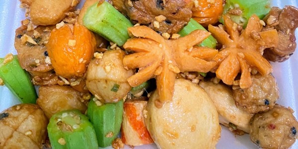 Ăn Vặt Nguyễn Huyền - Chân Gà Sốt Thái, Mì Xào Cá Viên & Cá Viên Chiên Sốt Nước Mắm - Đoàn Thị Nghiệp