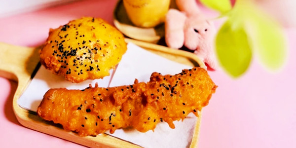 Bánh Chuối Chiên & Trà Trái Cây Tươi - Ăn Vặt Bà Thuỷ - 661 Trần Nhân Tông