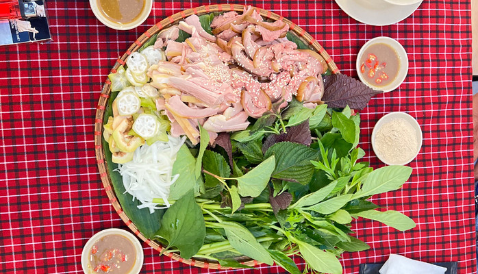 BÊ THUI 58 - Lẩu Mực SaTế - Xô Viết Nghệ Tĩnh