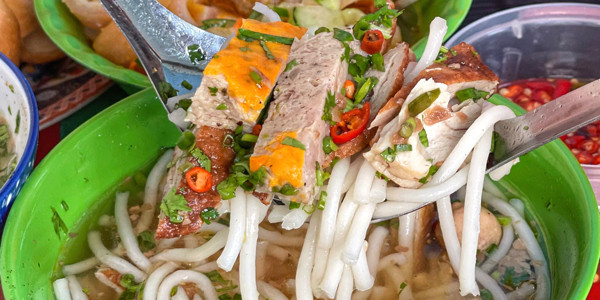 Bánh Canh Chả Cá Phan Thiết - Cô Út