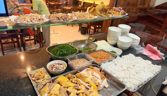 Phở Bản - 29 Lê Hồng Phong