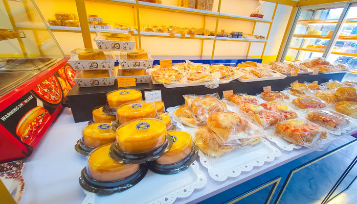 Lavett Bakery - Tiệm Bánh Ngọt - 381 Nguyễn Văn Cừ