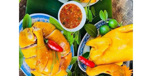Huyền Bill - Gà Rán, Gà Ủ Muối & Chè - An Khánh