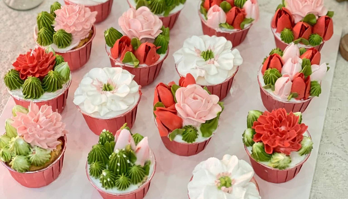 Tiệm Bánh Ong Bắp Cày - Bánh Sinh Nhật, Bánh Bông Lan Trứng Muối & Bánh Su Kem - Đường Số 10