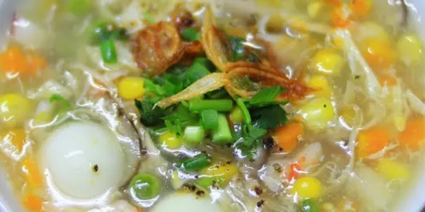 Quan Nhân - Cháo & Mỳ Gà Tần