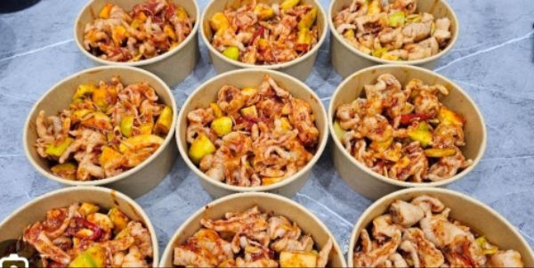 Chân Gà Sốt Thái, Trà & Nước Ép - 126 A12 Hoàng Hoa Thám