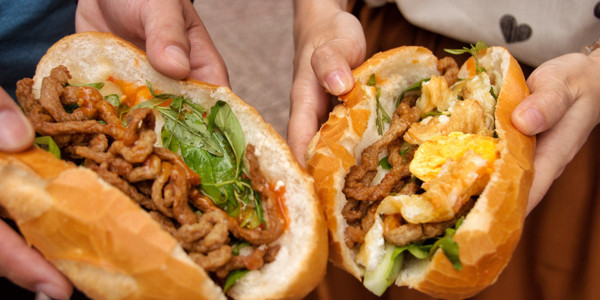 Bánh Mì Chả Cá Châu - Quang Trung