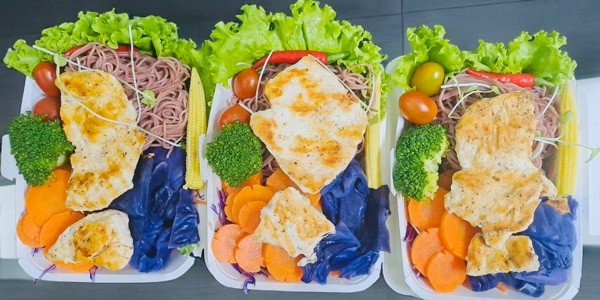 Màu Xanh Lá - Healthy Food, Chay An Lành, Nước Ép Nguyên Chất - 45 Tô Hiến Thành