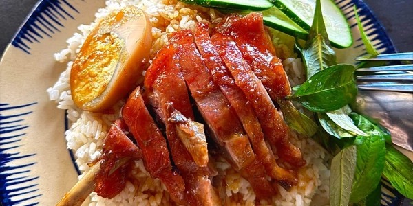 Cơm Vịt Xá Xíu Nướng Ngói Thiên Duy - Tôn Đức Thắng