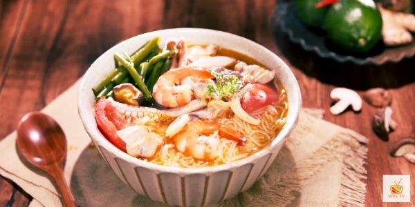 Bún Thái Hải Sản - Hoàng Gia Phát