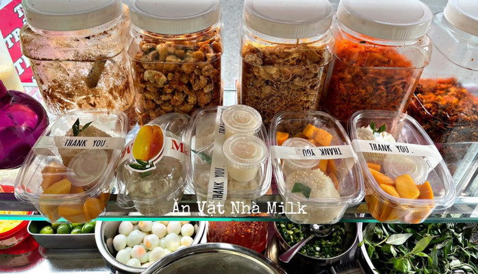 BÁNH TRÁNG DẺO, MÌ TRỘN TÓP MỠ & CHÂN GÀ RANG MUỐI MILK FOOD