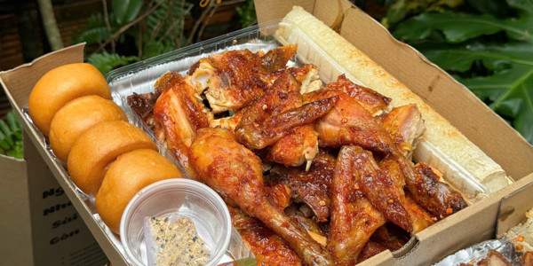 Hệ Thống Gà Quay & Cơm Lam Ngọc Minh Food Phan Văn Trị - Quận 5