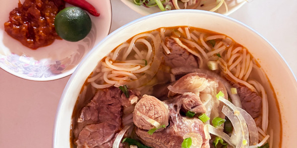 Bánh Khọt, Bún Bò & Bún Tôm - Bếp Nhà Quỳnh