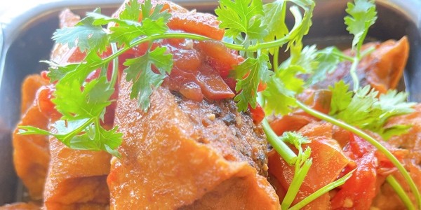 Quán Cơm A Quý - Canh Chua Cá Kho Tộ - 993 Đường 30/4