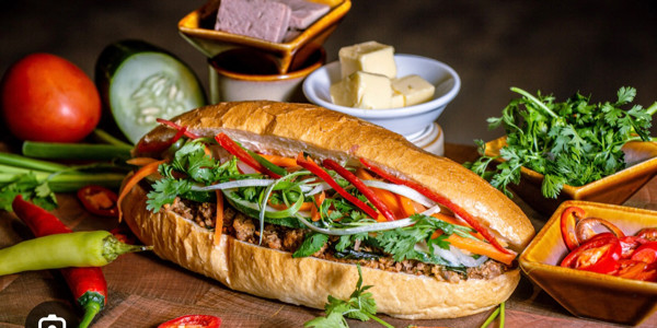 Bánh Mì KUN - Bít Tết, Bánh Mì Chảo & Truyền Thống - Đặng Văn Ngữ