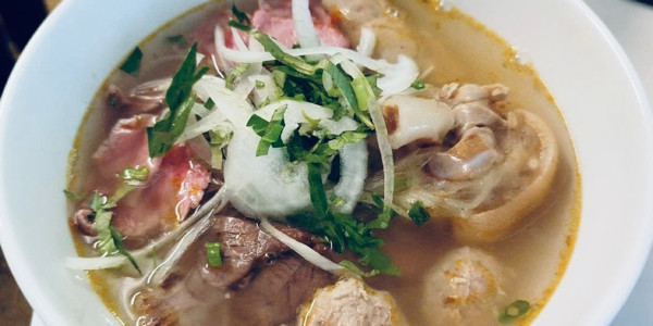 Bún Bò Hồng Ngự - Hồ Văn Đại