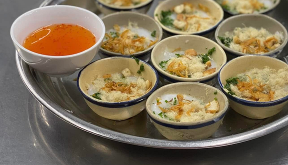 Cô Mai - Bánh Bèo Nóng & Bánh Canh Hẹ