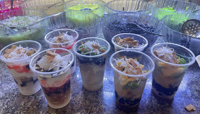 Ăn Vặt Cô Bơ - Chè & Sữa Chua - Đại Học Nông Lâm