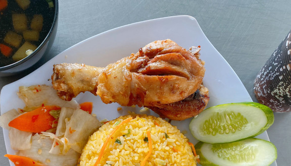 Quán Cơm Chiên Gà Xối Mỡ Thảo My 4