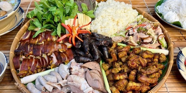 Bếp Vườn Quê - Heo Tộc Mẹt - Đường D5