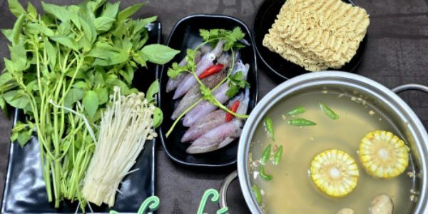 Quen Mà Lạ - Lẩu Mực Lá É & Tả Pí Lù Nhúng Giấm