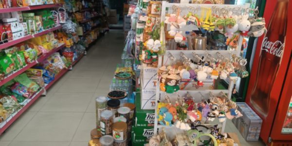 Quý Nga Mini Mart - Tạp Hóa - Quang Trung