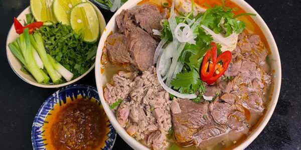 Bún Riêu Cô Trang - Bún Riêu Gia Truyền, Bún Bò Huế & Nui Xào Bò
