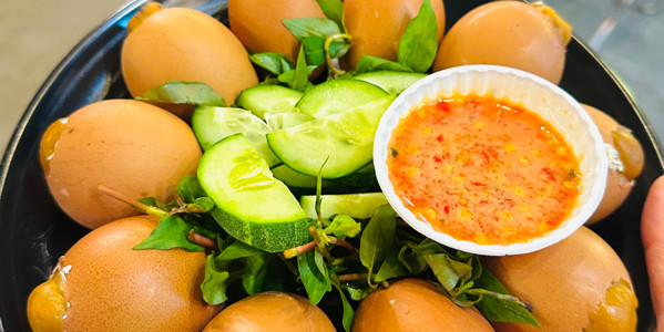 Trứng Gà Nướng, Ăn Vặt & Trà Sữa Cô Em