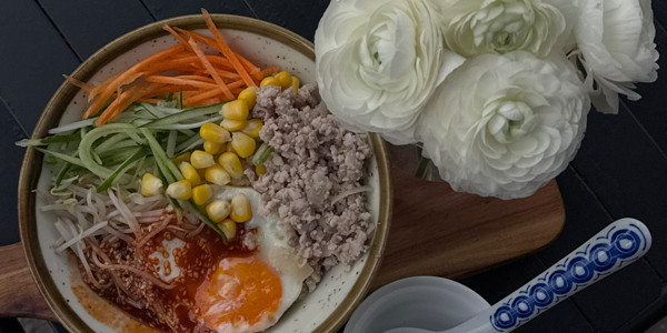 Tiệm Nhà Tuns - Cơm Trộn Hàn Quốc, Mì Indomie & Sandwich