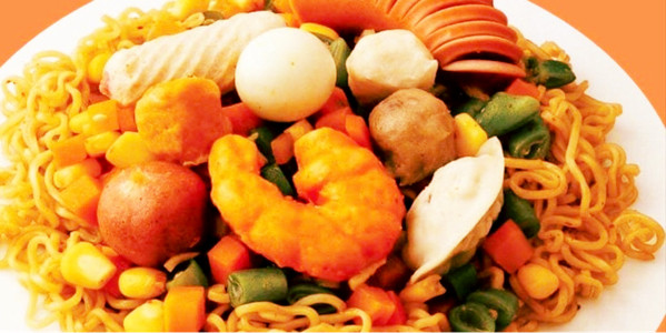 Tiệm Mì Trộn Indomie, Gà Ủ Muối Hoa Tiêu & Chân Gà - Xuân La