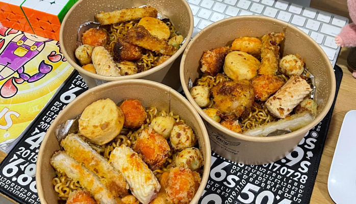 Ancy Tasty - Matcha Latte & Cơm Gà Phô Mai - Tôn Đức Thắng