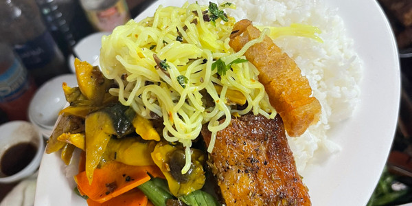 Quán Chay Hoan Hỷ - Cà Phê & Nước Ép - 80 Chi Lăng