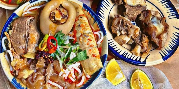 Bún Bò Huyền - Lý Phục Man