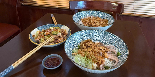 Là Phin - Foods & Coffee - Bình Minh 2
