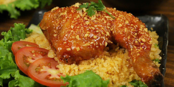 Tâm Ký - Hủ Tiếu Xào, Mì Xào Giòn & Cơm Chiên Gà Mắm Tỏi