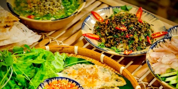 Bếp Má Dung Quảng Ngãi - Nguyễn Ảnh Thủ
