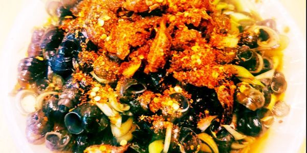 Ăn Vặt Xuyên Đêm