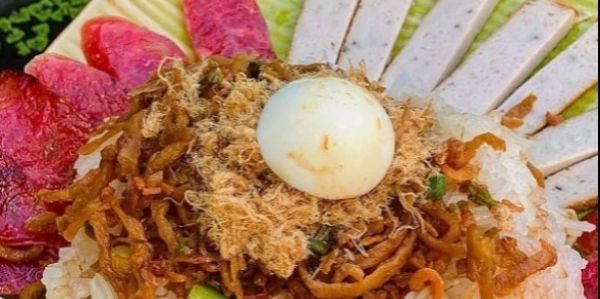 Gỏi Cuốn & Xôi Mặn Cô Hương