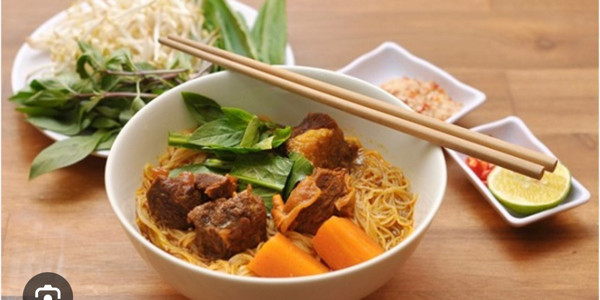 Food Thảo Phương - Hủ Tiếu Bò Kho & Bánh Tráng Trộn - Đường 26/3