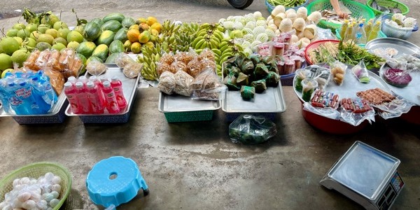 Thủy - Trái Cây & Ăn Vặt - Đường Số 3
