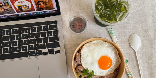 Tiệm Ăn No Nê - Nui, Mì Xào Bò & Rau Má Đậu Xanh