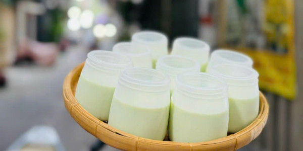 Sữa Chua 2 Cô Gái - Bà Hạt