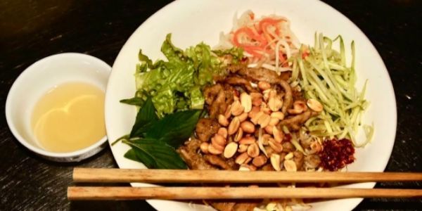 Bún Thịt Xào Sóc Trăng - Kênh Tân Hóa