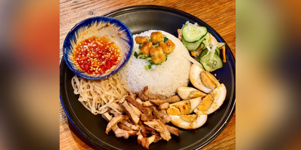 Cơm Tấm Long Xuyên Cats Hine