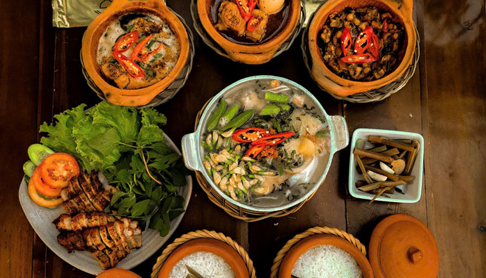 Quán Cơm Nhà  - Lý Thái Tổ