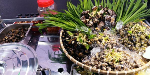 ỐC HAI HƯNG - Ốc Luộc Sả & Luộc Thái