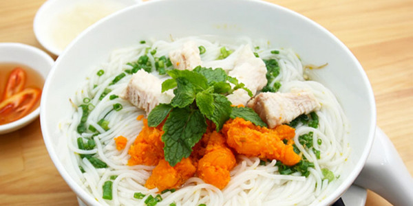 BÁNH CANH - BÚN CÁ CÔ 3